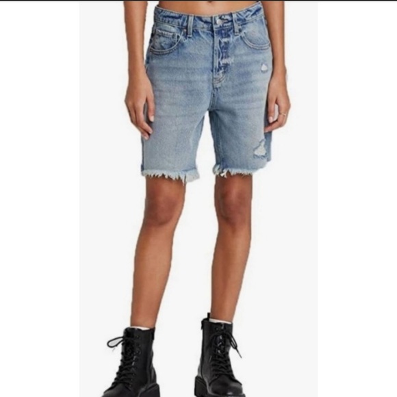 Marika Damen High-Rise Bermuda-Shorts – Mit Bauchkontroll-Effekt, Atmungsaktiv, Für Fitness & Freizeit Marika Damen High-Rise Bermuda-Shorts – Mit Bauchkontroll-Effekt, Atmungsaktiv, Für Fitness & Freizeit